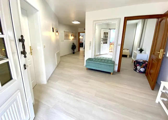 Auf Der Alm 21 バーデン＝バーデン